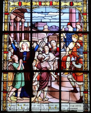 안토니누스 황제 앞의 성녀 펠리치타와 일곱 아들_photo by GO69_in the Church of Saint-Sulpice in Fougeres_France.jpg